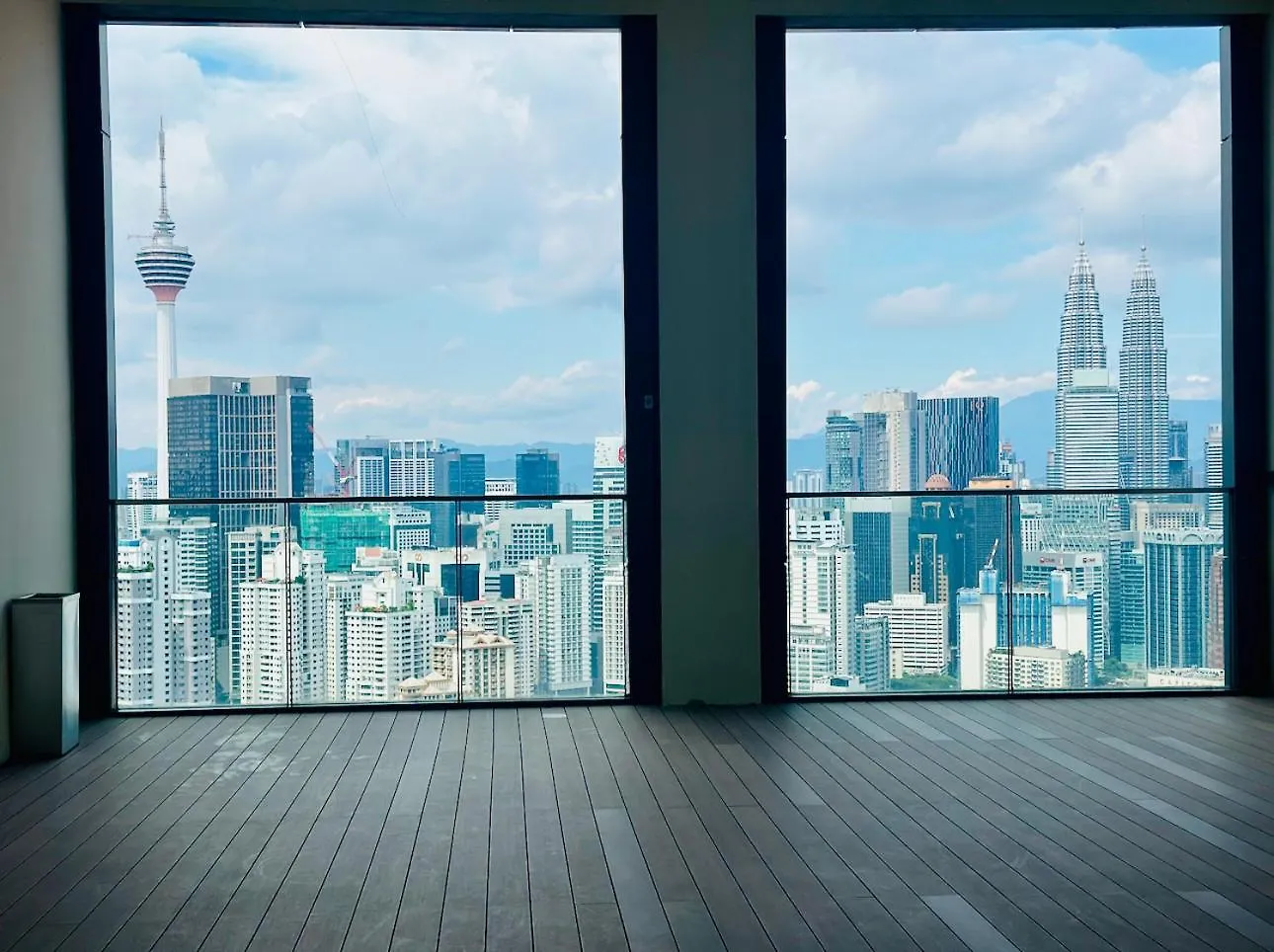 Smart Service Lucentia Residence Bbcc Lalaport Kuala Lumpur